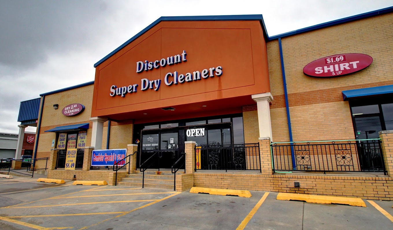 Dry Cleaning Service Image